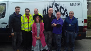 Bushboard Team with BBC DIY SOS presentersRESIZED