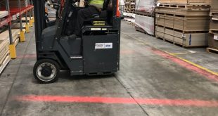 IDSs forklift trucks are feature three metre zonal lights Hi Res