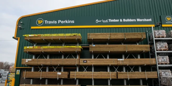 Travis Perkins joins TDUK and celebrates major timber milestone